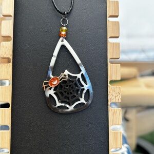Handmade Spider Web Pendant Necklace Resin with Glass Beads